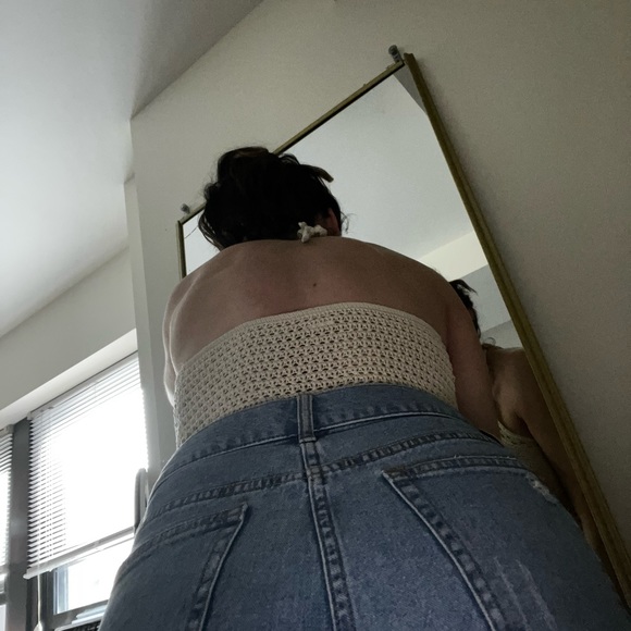 CREAM WHITE CROCHET HALTER TOP - Picture 4 of 7